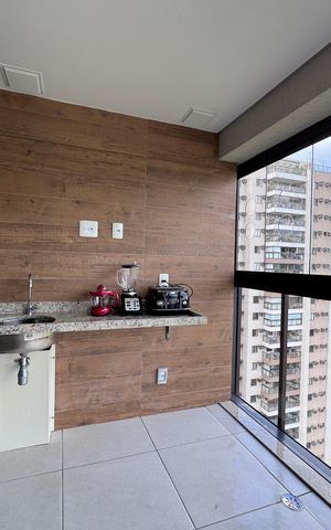Apartamento à venda com 82m², 3 quartos e 1 vaga Apartamento à venda com 82m², 3 quartos e 1 vagaVaranda
