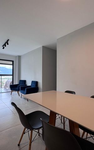 Apartamento à venda com 82m², 3 quartos e 1 vaga Apartamento à venda com 82m², 3 quartos e 1 vagaSala