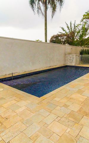 Studio para alugar com 28m², 1 quarto e sem vaga Studio para alugar com 28m², 1 quarto e sem vagaPiscina