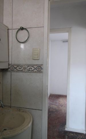 Apartamento à venda com 42m², 2 quartos e sem vagaBanheiro