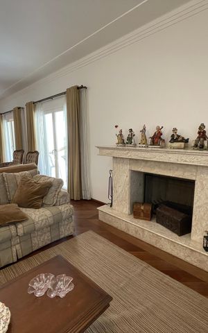 Casa de condomínio para alugar com 505m², 4 quartos e 6 vagasSala