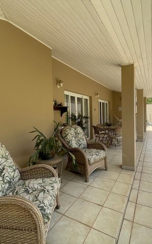 Casa de condomínio para alugar com 505m², 4 quartos e 6 vagasQuintal