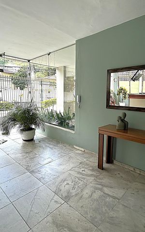 Apartamento à venda com 59m², 2 quartos e 1 vagaHall de entrada