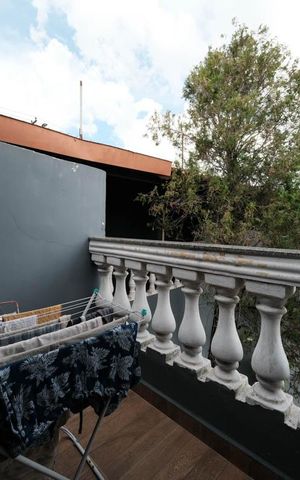 Casa de condomínio à venda com 80m², 2 quartos e 1 vagaÁrea de Serviço
