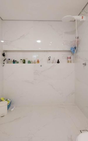 Casa de condomínio à venda com 80m², 2 quartos e 1 vagaSuíte