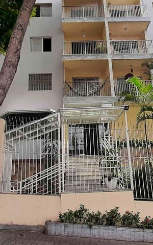 Apartamento para alugar com 70m², 3 quartos e 1 vagaFachada e portaria