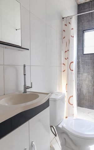 Casa para alugar com 55m², 1 quarto e sem vaga Casa para alugar com 55m², 1 quarto e sem vagaBanheiro