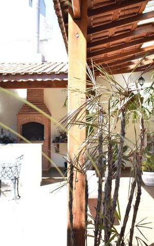 Casa à venda com 327m², 4 quartos e 3 vagasÁrea gourmet