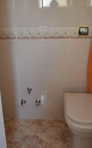 Casa à venda com 327m², 4 quartos e 3 vagasBanheiro da Suíte 3