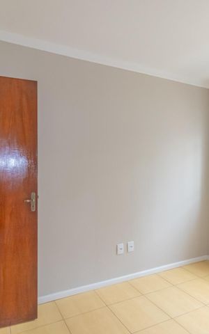 Casa de condomínio à venda com 200m², 5 quartos e 4 vagas Casa de condomínio à venda com 200m², 5 quartos e 4 vagasQuarto 1