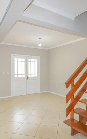 Casa de condomínio à venda com 200m², 5 quartos e 4 vagas Casa de condomínio à venda com 200m², 5 quartos e 4 vagasSala/Cozinha