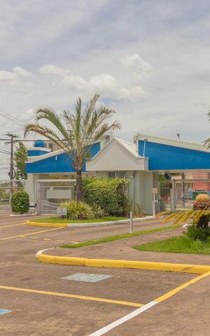 Casa de condomínio à venda com 200m², 5 quartos e 4 vagas Casa de condomínio à venda com 200m², 5 quartos e 4 vagasPortaria