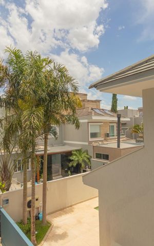 Casa de condomínio à venda com 200m², 5 quartos e 4 vagas Casa de condomínio à venda com 200m², 5 quartos e 4 vagasVista do Quarto 1