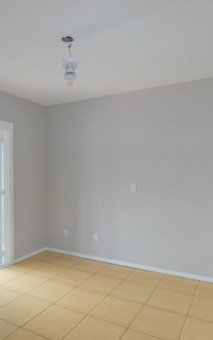 Casa de condomínio à venda com 200m², 5 quartos e 4 vagas Casa de condomínio à venda com 200m², 5 quartos e 4 vagasQuarto 2