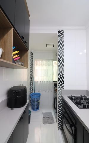 Apartamento à venda com 83m², 3 quartos e 2 vagasCozinha e Área de Serviço