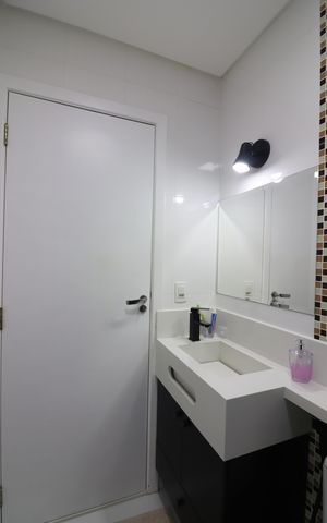 Apartamento à venda com 83m², 3 quartos e 2 vagasBanheiro Social