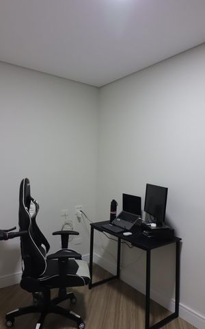 Apartamento à venda com 83m², 3 quartos e 2 vagasQuarto 3