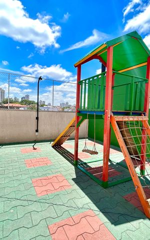 Apartamento à venda com 42m², 2 quartos e 1 vaga Apartamento à venda com 42m², 2 quartos e 1 vagaÁrea comum - Playground