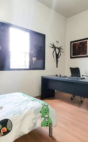 Casa à venda com 400m², 4 quartos e 4 vagas Casa à venda com 400m², 4 quartos e 4 vagasDormitorio