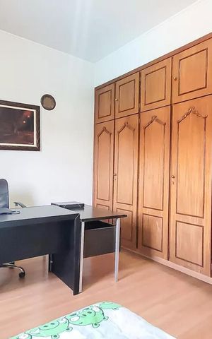 Casa à venda com 400m², 4 quartos e 4 vagas Casa à venda com 400m², 4 quartos e 4 vagasDormitorio