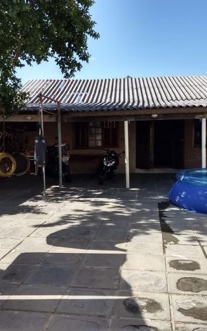 Casa à venda com 396m², 4 quartos e 2 vagas
