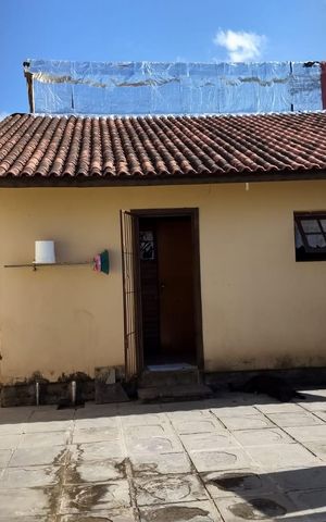 Casa à venda com 396m², 4 quartos e 2 vagas