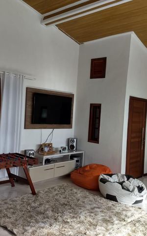 Casa à venda com 396m², 4 quartos e 2 vagas