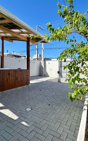 Casa para alugar com 110m², 1 quarto e 1 vaga Casa para alugar com 110m², 1 quarto e 1 vagaGaragem