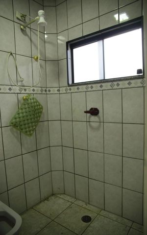 Casa à venda com 125m², 4 quartos e 2 vagasBanheiro Suíte 3