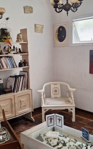 Casa à venda com 242m², 4 quartos e 2 vagasSala 2