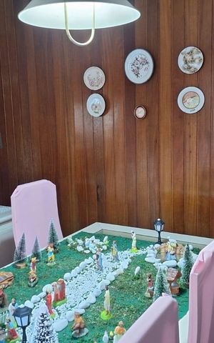 Casa à venda com 242m², 4 quartos e 2 vagasCozinha