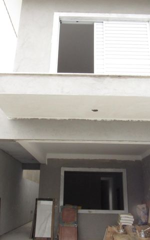 Casa à venda com 130m², 3 quartos e 4 vagasGaragem