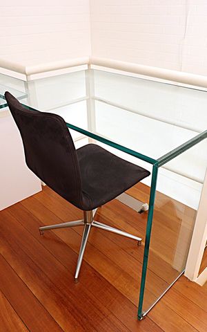 Apartamento para alugar com 97m², 1 quarto e 2 vagasMesa de computador