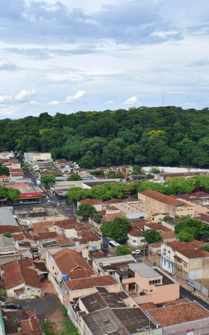 Apartamento para alugar com 76m², 2 quartos e sem vagaVista da Sacada