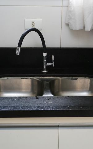 Apartamento à venda com 235m², 4 quartos e 5 vagas Apartamento à venda com 235m², 4 quartos e 5 vagascozinha