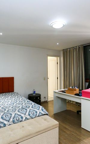 Apartamento à venda com 235m², 4 quartos e 5 vagas Apartamento à venda com 235m², 4 quartos e 5 vagassuite 1