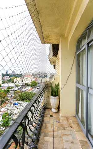 Apartamento à venda com 235m², 4 quartos e 5 vagas Apartamento à venda com 235m², 4 quartos e 5 vagassacada