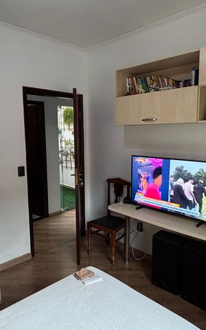 Casa à venda com 350m², 3 quartos e 3 vagas Casa à venda com 350m², 3 quartos e 3 vagasQuarto 3
