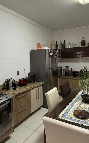 Casa à venda com 350m², 3 quartos e 3 vagas Casa à venda com 350m², 3 quartos e 3 vagasCozinha