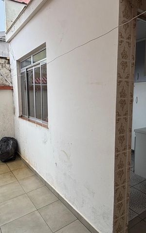 Casa à venda com 350m², 3 quartos e 3 vagas Casa à venda com 350m², 3 quartos e 3 vagasQuintal