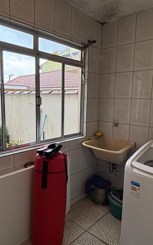 Casa à venda com 350m², 3 quartos e 3 vagas Casa à venda com 350m², 3 quartos e 3 vagasÁrea de Serviço