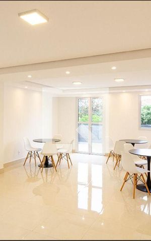 Apartamento para alugar com 40m², 2 quartos e 1 vaga Apartamento para alugar com 40m², 2 quartos e 1 vagaÁrea comum - Salão de festas