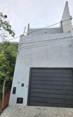 Casa à venda com 340m², 4 quartos e 4 vagas