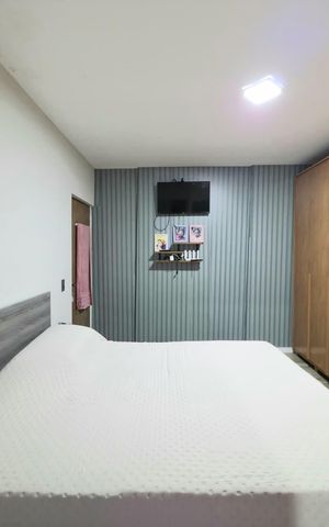 Casa à venda com 340m², 4 quartos e 4 vagas