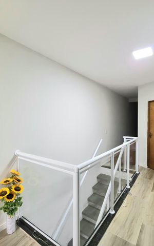 Casa à venda com 340m², 4 quartos e 4 vagas