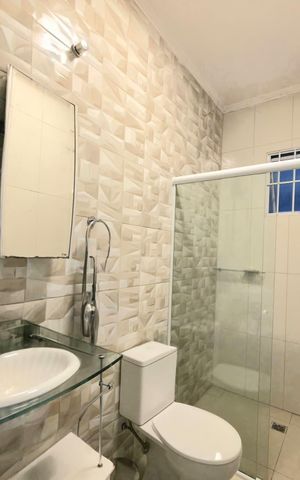 Casa à venda com 340m², 4 quartos e 4 vagas