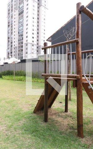 Apartamento à venda com 71m², 2 quartos e 2 vagas Apartamento à venda com 71m², 2 quartos e 2 vagasÁrea comum - Playground