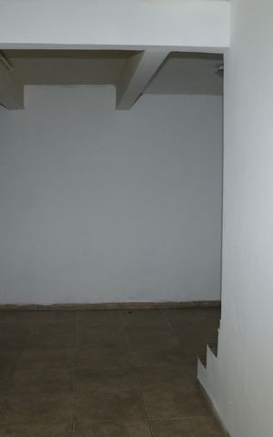 Casa para alugar com 430m², 4 quartos e 3 vagasCorredor