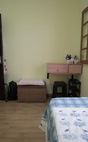 Casa à venda com 150m², 3 quartos e 2 vagas Casa à venda com 150m², 3 quartos e 2 vagasQuarto 1