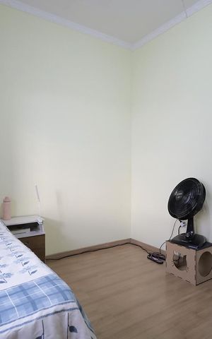 Casa à venda com 150m², 3 quartos e 2 vagas Casa à venda com 150m², 3 quartos e 2 vagasQuarto 1